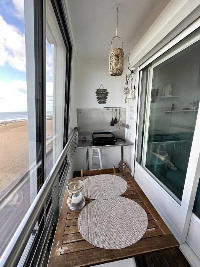 La Plage - Appartement Vue Mer 库尔瑟勒·苏尔·梅尔 外观 照片