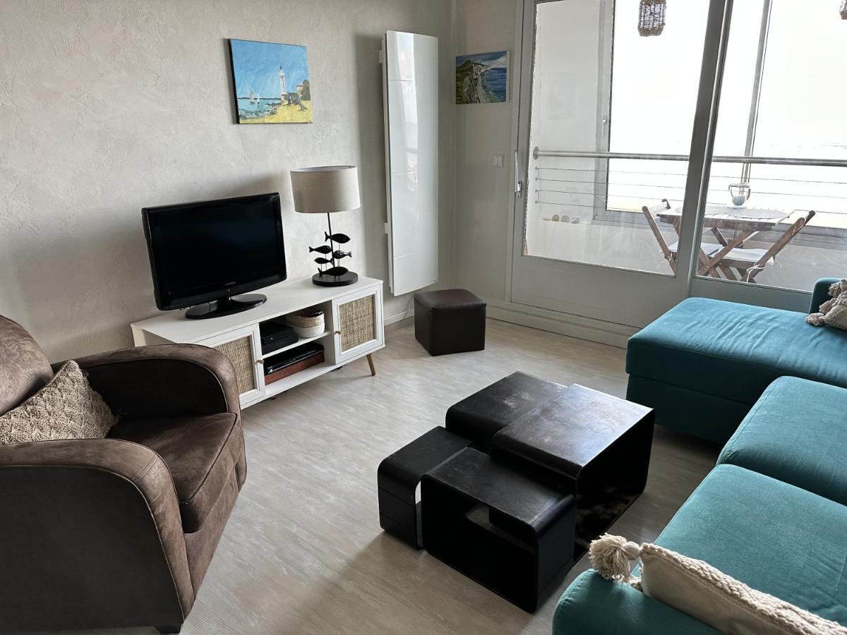 La Plage - Appartement Vue Mer 库尔瑟勒·苏尔·梅尔 外观 照片